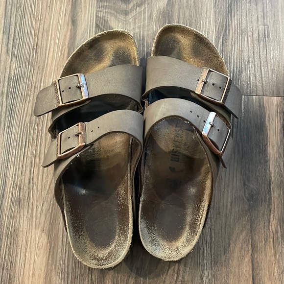 Arizona Mocha Birkenstocks - Picture 1 of 2